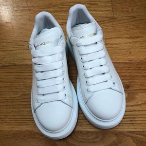 Alexander mcqueen trainer sneakers